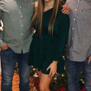 Impeccable pig off the shoulder green dress